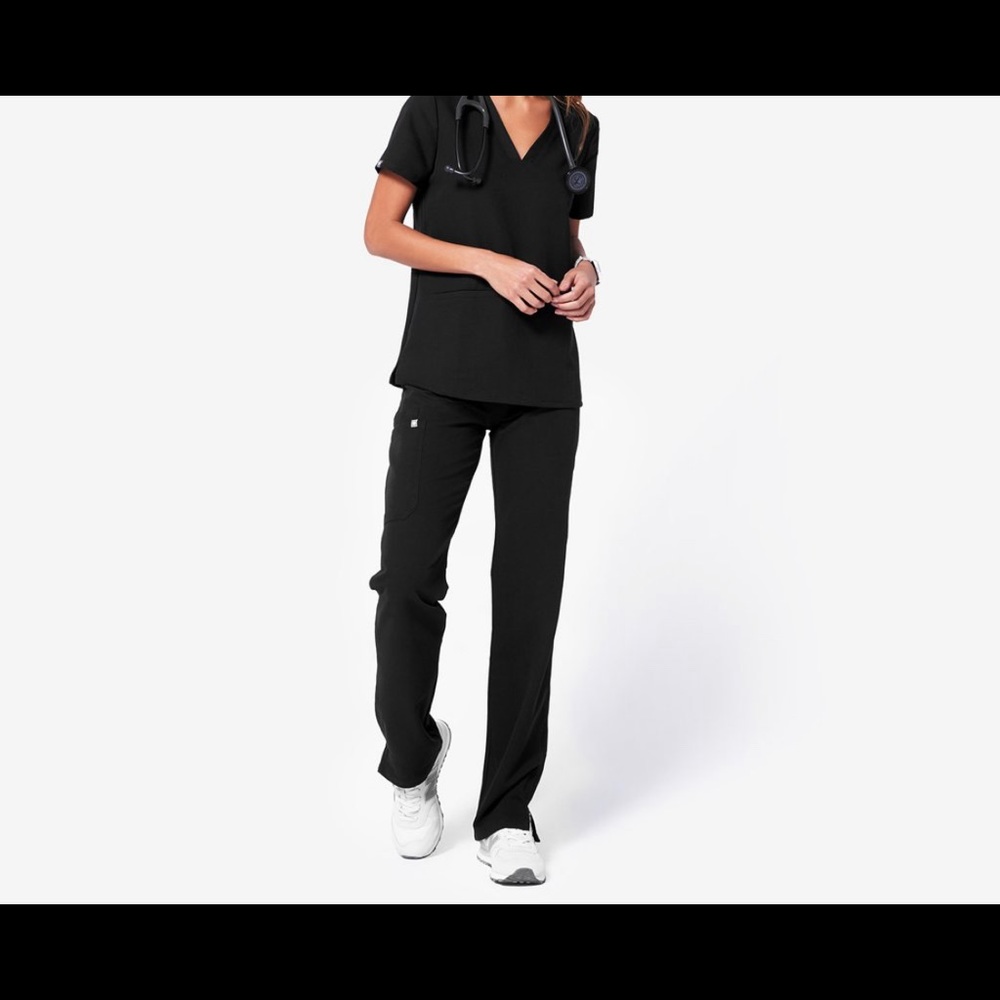 Figs scrubs!